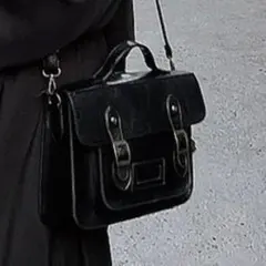 黒 ショルダーバッグ 合成皮革