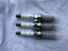 NGK スパークプラグ ILZKR7B8Sのサムネイル