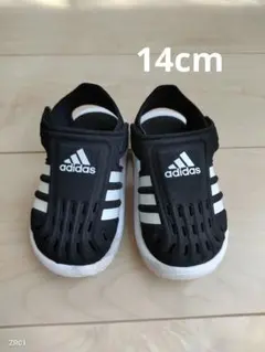adidas ベビーサンダル ブラック/ホワイト