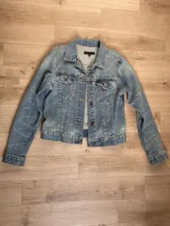 【匿名配送】ユニクロ　UNIQLO ライトブルーデニムジャケット M