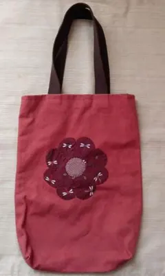 赤い花柄刺繍　トートバッグ