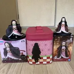 お値下げしました！鬼滅の刃 コスメボックスとフィギュア2体まとめ売り