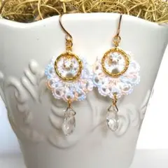 フラワーレース編みのピアス