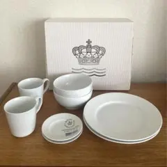 ロイヤルコペンハーゲン ホワイトフルーテッド シグネチャー セットのサムネイル