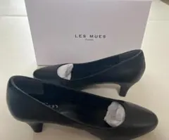 LES MUES Femme ブラック パンプス