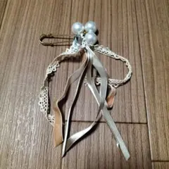 期間限定 新品　パールとリボンのブローチ アクセサリー コサージュ ロリィタ