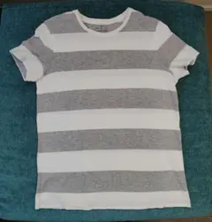 無印良品　ボーダー 半袖 Tシャツ Mサイズ　白　グレーのサムネイル
