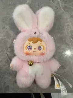 ウサギフード付きぬいぐるみ　美品