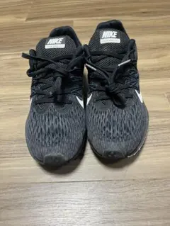 NIKE zoom winflo 5 スニーカー ブラック ホワイト22.5cm