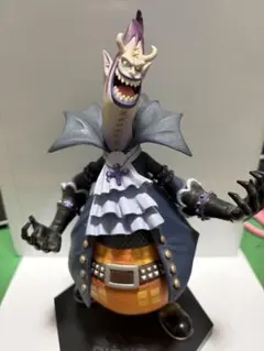 【早い者勝ち！】【市場最安値！】ワンピースフィギュア　ゲッコーモリア