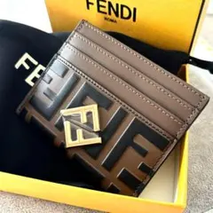 2025年最新】Fendi カードケースの人気アイテム - メルカリ