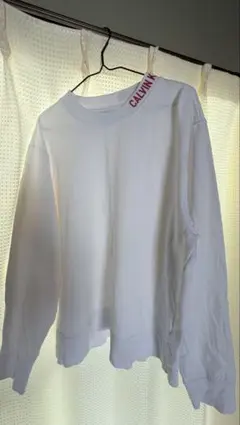 Calvin Klein(カルバンクライン)トップスのサムネイル