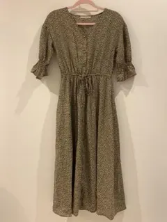 値下げ中‼️花柄ワンピース
