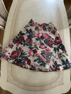 ⭐︎最終価格☆新品☆エムズグレイシー　花柄スカート　サイズ40