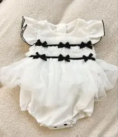 未着用SHEIN ホワイト ベビードレス 1-3M