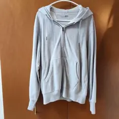 UNIQLO グレー フルジップ パーカー Sサイズ
