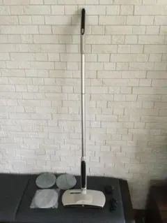 Item thumbnail for item a80b5373-c762-4771-93b3-b4a5f2932ed2