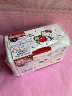 ハローキティ　マスク収納ケース　マスクケース　サンリオ　2020年