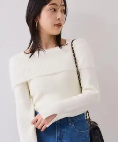 フェザーヤーンオフショルもちもちリブニット
