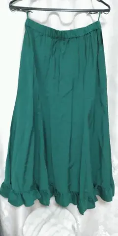 新品　未使用　AMERICAN HOLIC 濃グリーン フレアロングスカート　春
