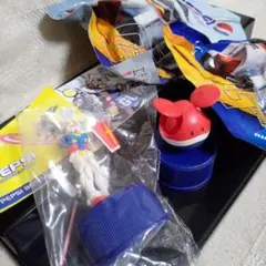ペプシ　ボトルキャップ　コレクション　機動戦士ガンダム　フィギュア　４種セットのサムネイル