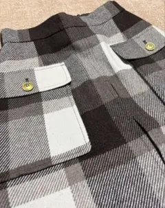 ブルーレーベルクレストブリッジ　ウールスカート36