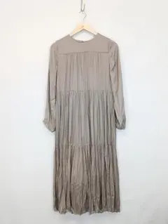 アーバンリサーチ 割繊ティアード ロングワンピース F ベージュ系