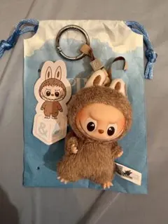 POPMART ラブブ　LABUBU PINFORLOVE イニシャル　アンド&