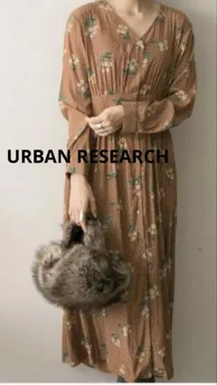 URBAN RESEARCH フラワードットシャツワンピース