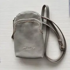 Dakotaスマホショルダー　グレー