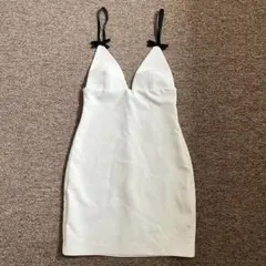 ZARA ザラ バックリボン タイトワンピース ホワイト　白　【訳あり】