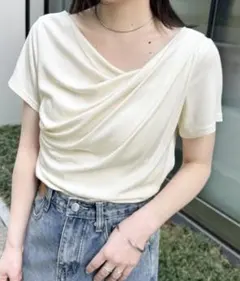 RANAN ドレープネック リブTシャツ　オフホワイトのサムネイル