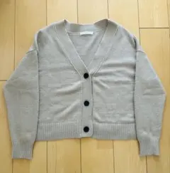 ✨極美品✨earthカーディガン　ベージュ　レディース　フリーサイズ✨