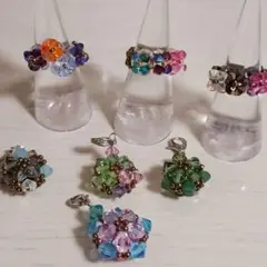 花モチーフの スワロフスキー クリスタル ビーズ リングセット