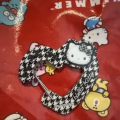 ハローキティ キーホルダー カラビナ 千鳥柄 モノトーン