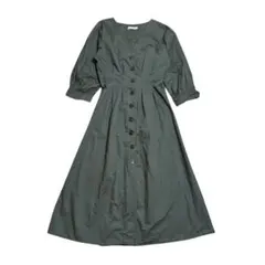ZARA ザラTRF カーキ　ボリュームスリーブ　ロングシャツワンピースのサムネイル