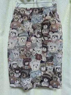 タイトスカート　ゴブラン織り　くま