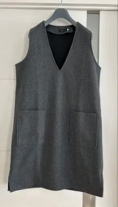 【美品】La-gemmeグレーVネック ノースリーブ ミニワンピース