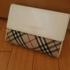 BURBERRYの折り畳み財布(未使用品)