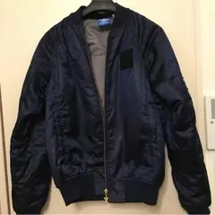 アディダスジャパン  MA-1のサムネイル