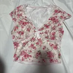 レース　リボン　トップス