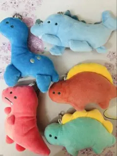 【美品】つぶらな瞳の恐竜園★恐竜・海洋生物のぬいぐるみ5個セット