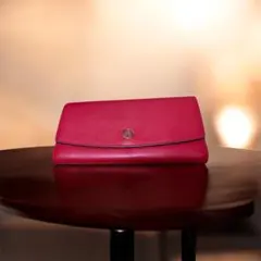 TORY BURCH トリーバーチ 長財布 レッド フラップ ゴールドロゴ 本革