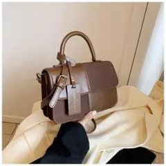 【値下げ】ショルダー スモールスクエアバッグ ハンドバッグ ブラウン 2WAY