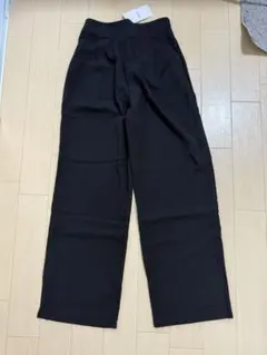 カジュアルパンツ