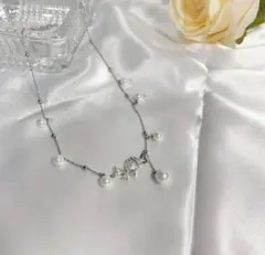 ♥️新商品♥️おしゃれ　蝶々　レディース ネックレス　シルバー　バタフライ
