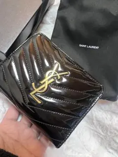 M*r様 SAINT LAURENT 二つ折り財布 ブラック