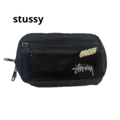 stussy バッジ付きポーチ