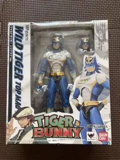 限定品多数！TIGER & BUNNY フィギュアーツ6体と画集セット