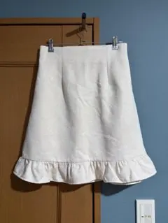 フレアスカート クリーム色 ゴムウエスト
